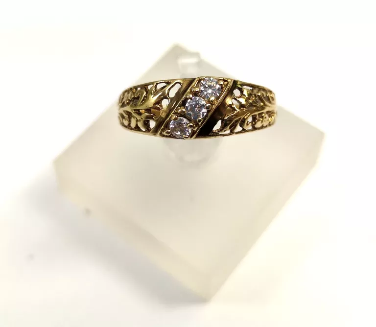 zloty-pierscionek-333-145g-r17-material-15835-2