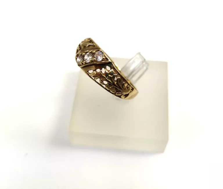 zloty-pierscionek-333-145g-r17-rozmiarsrednica-wew-mm-372-14