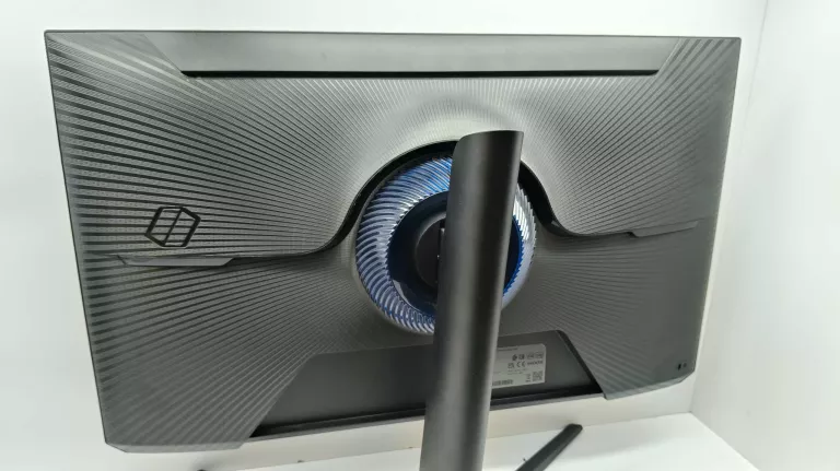 monitor-led-samsung-odyssey-g30a-27-1920-x-1080-px-va-s27ag300nr-przekatna-ekranu-cale-2700