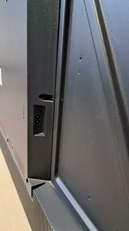 telewizor-tcl-50c725-qled-typ-telewizora-211486-299489