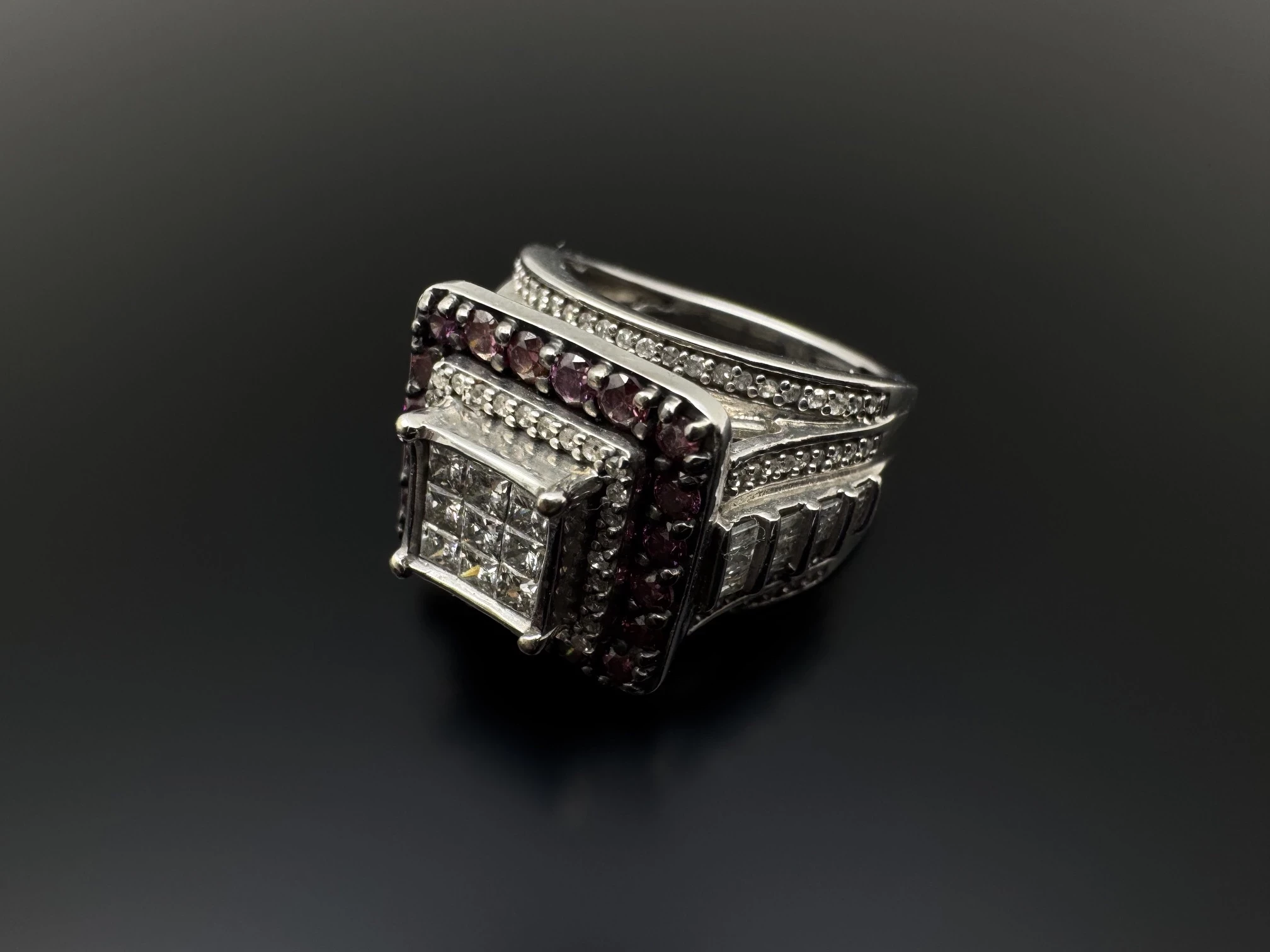 fenomenalny-zloty-pierscionek-z-ametystami-i-brylantami-417-821g-r12-rozmiarsrednica-wew-mm-372-12