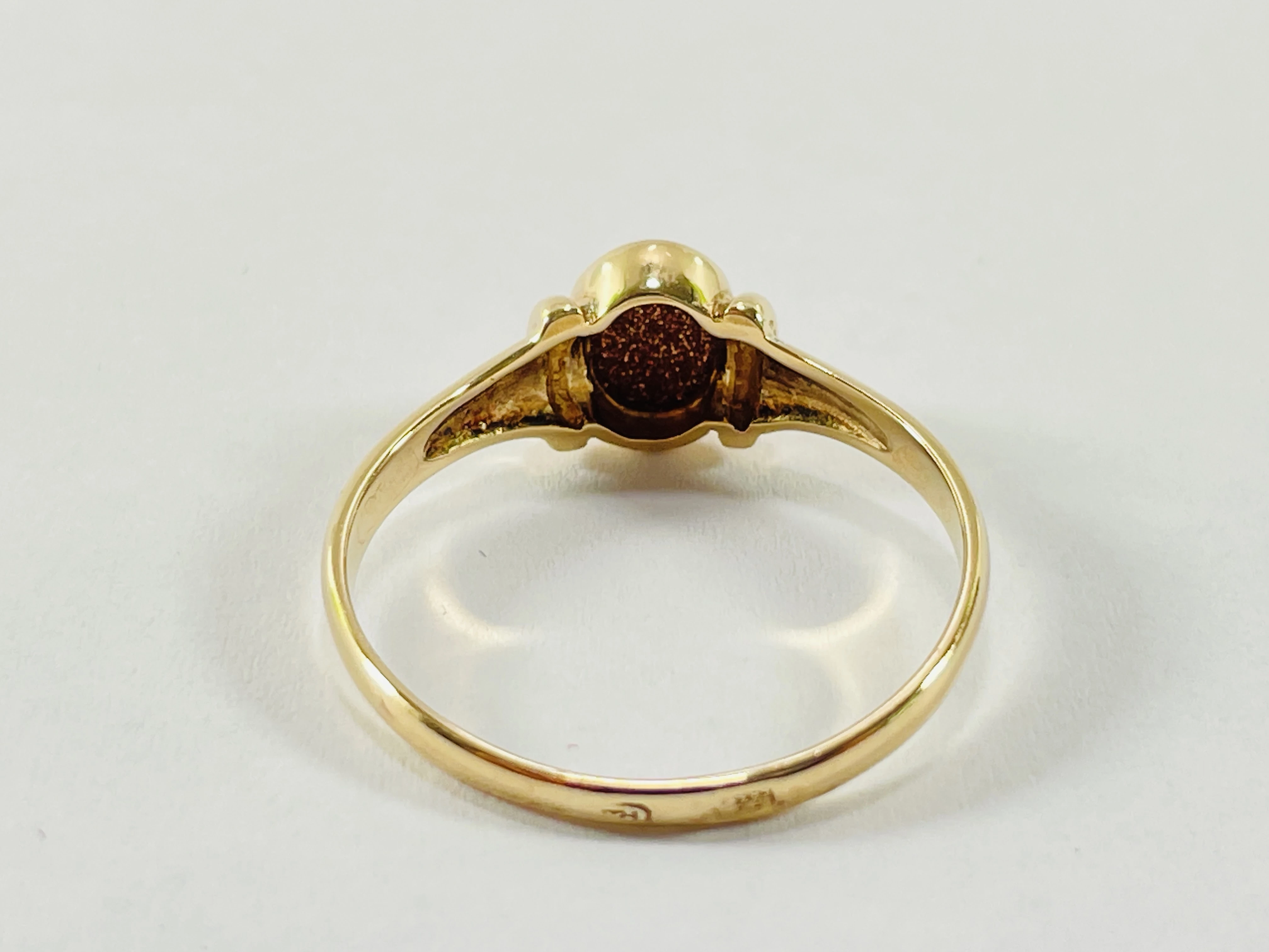 zloty-pierscionek-piasek-pustyni-583-243g-r24-stan-11323-2