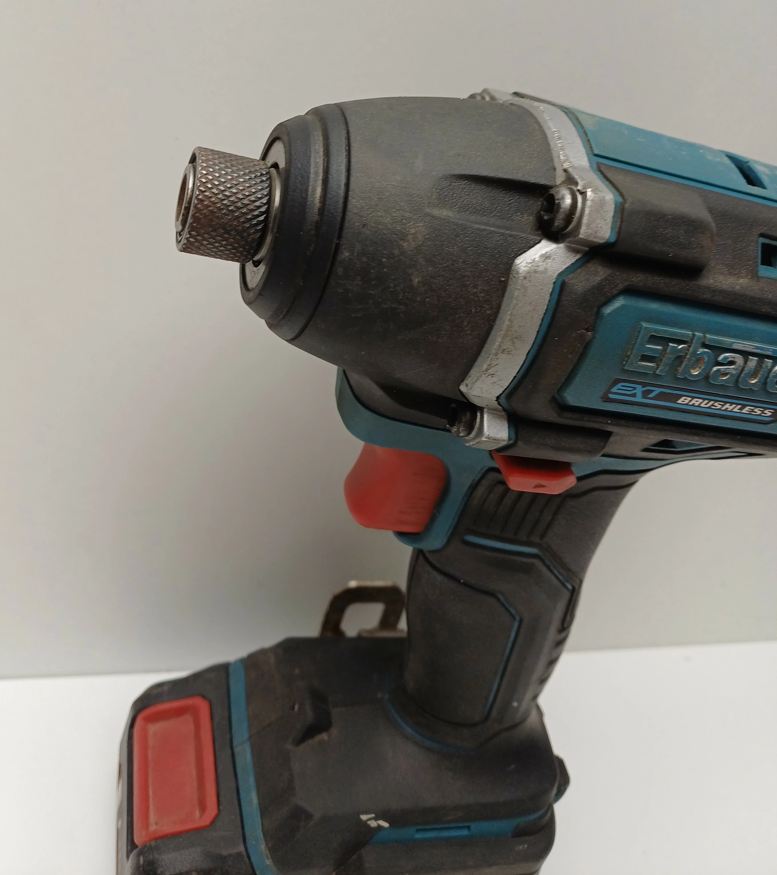 zakretarka-udarowa-erbauer-eid18-li-18-v-2-ah-ean-gtin-3663602798903