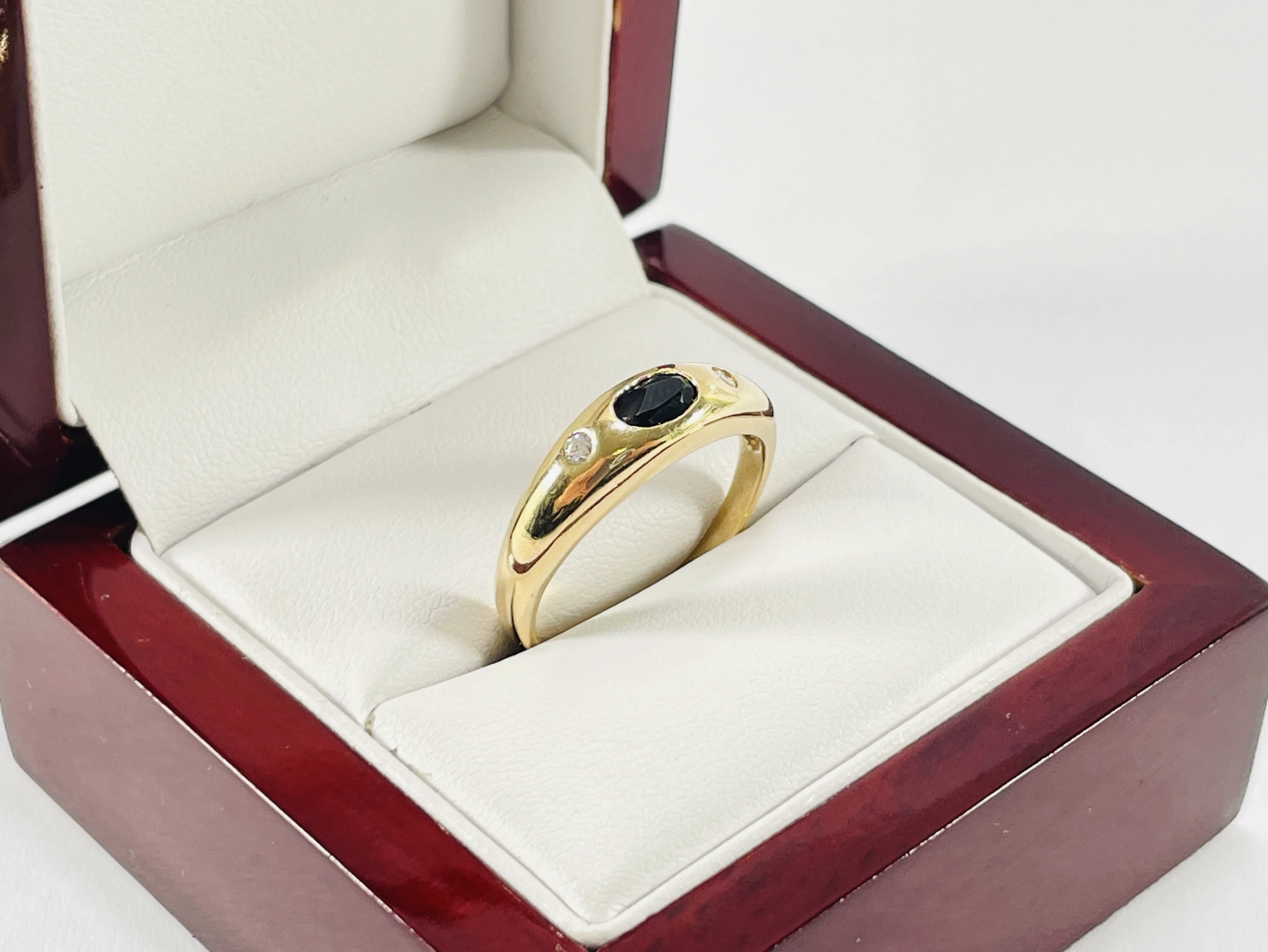 zloty-pierscionek-z-kamieniami-583-371g-r20-waga-187