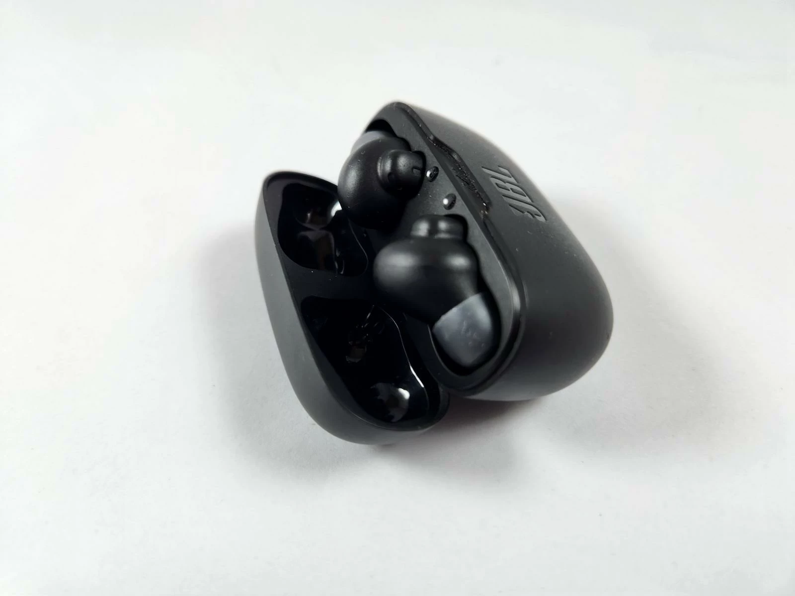 sluchawki-jbl-wave-beam-2-kolor-dominujacy-129357-3