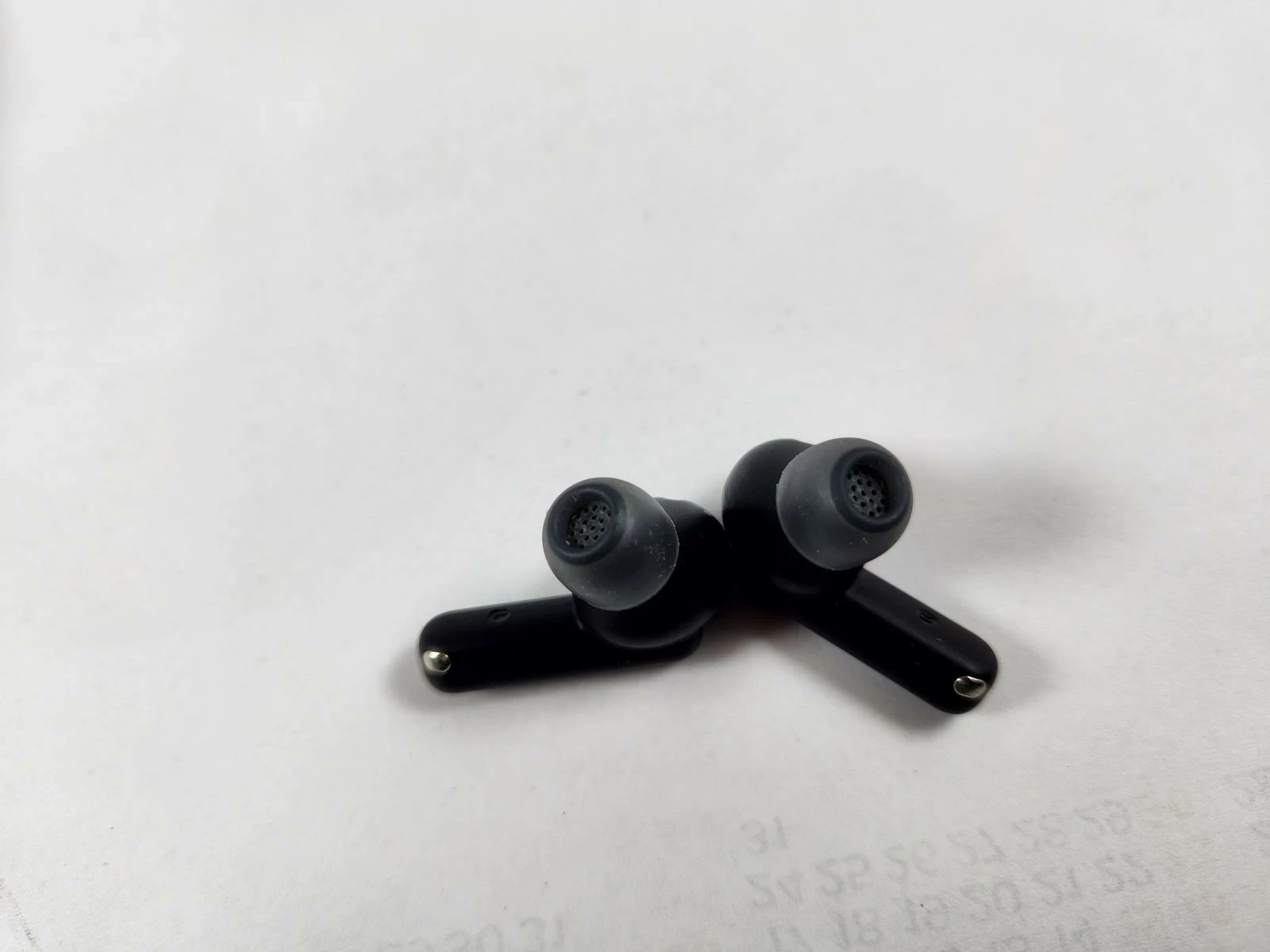 sluchawki-jbl-wave-beam-2-transmisja-sygnalu-203713-217785