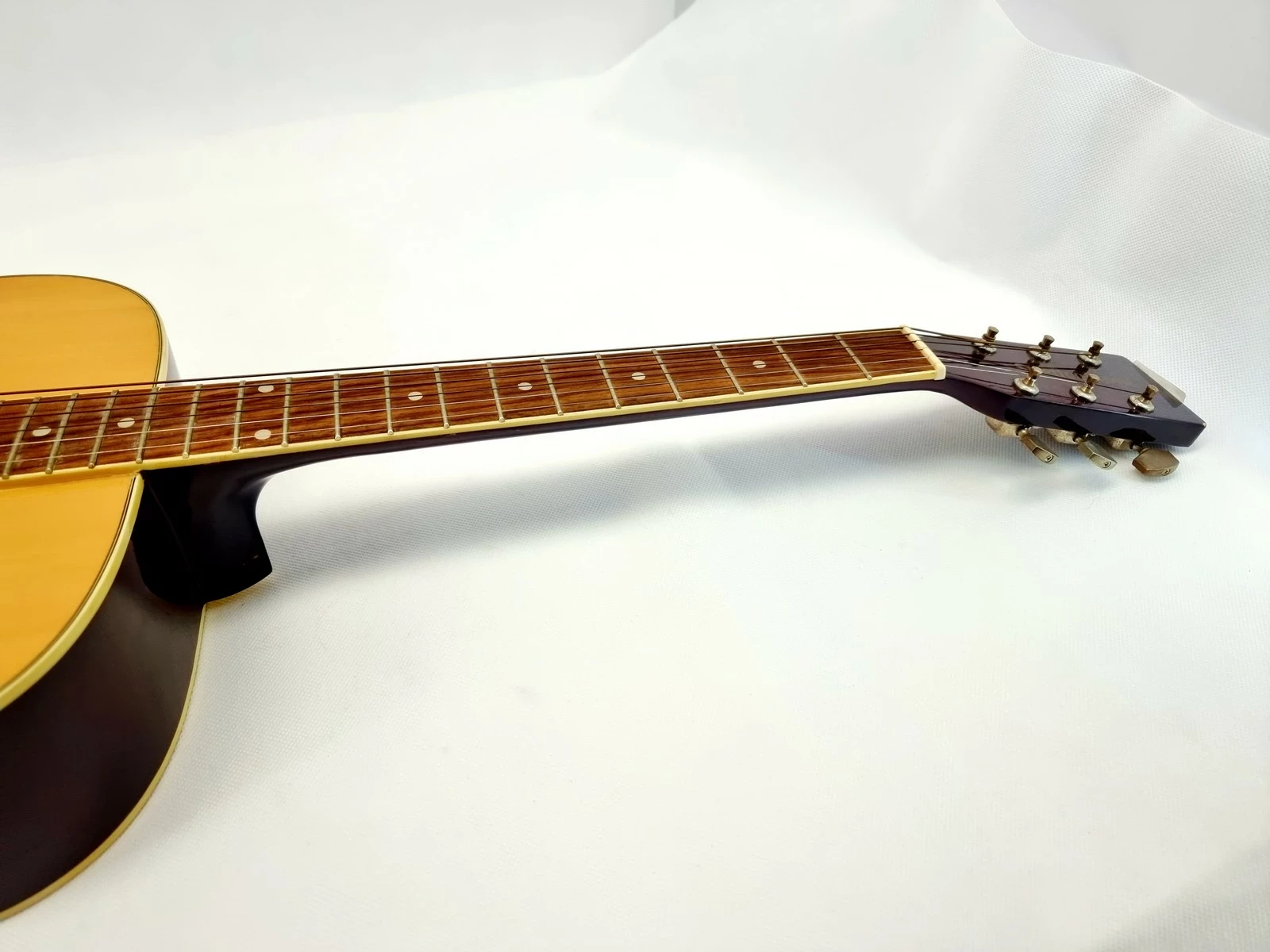 stretton-pelnowymiarowa-gitara-akustyczna-kod-producenta-stretton-payne