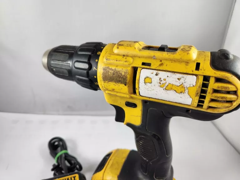 wkretarka-dewalt-dcd771-aku-5ah-ladowarka-ean-gtin-5035048668283