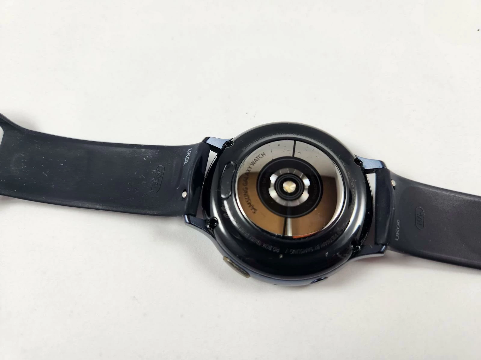 samsung-galaxy-watch-active-2-44mm-sm-r820-lad-szerokosc-koperty-4000