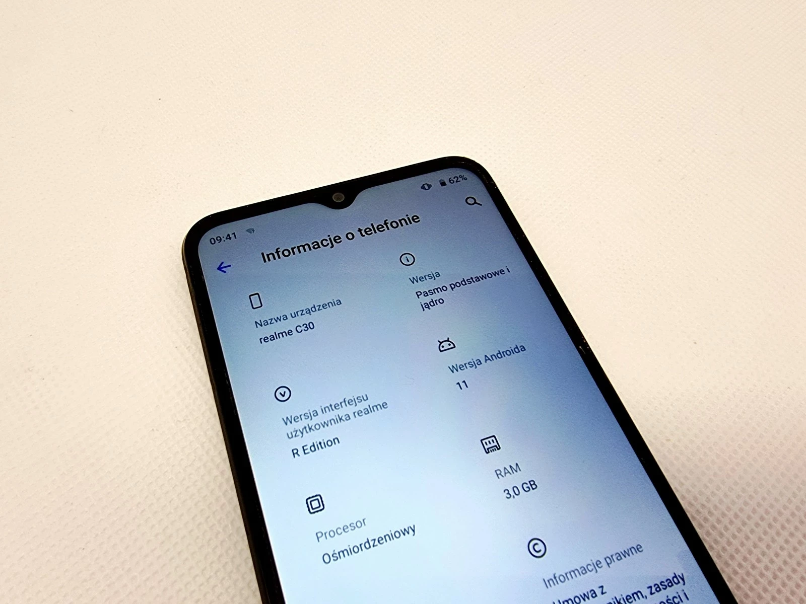 realme-c30-332gb-dual-sim-przekatna-ekranu-650