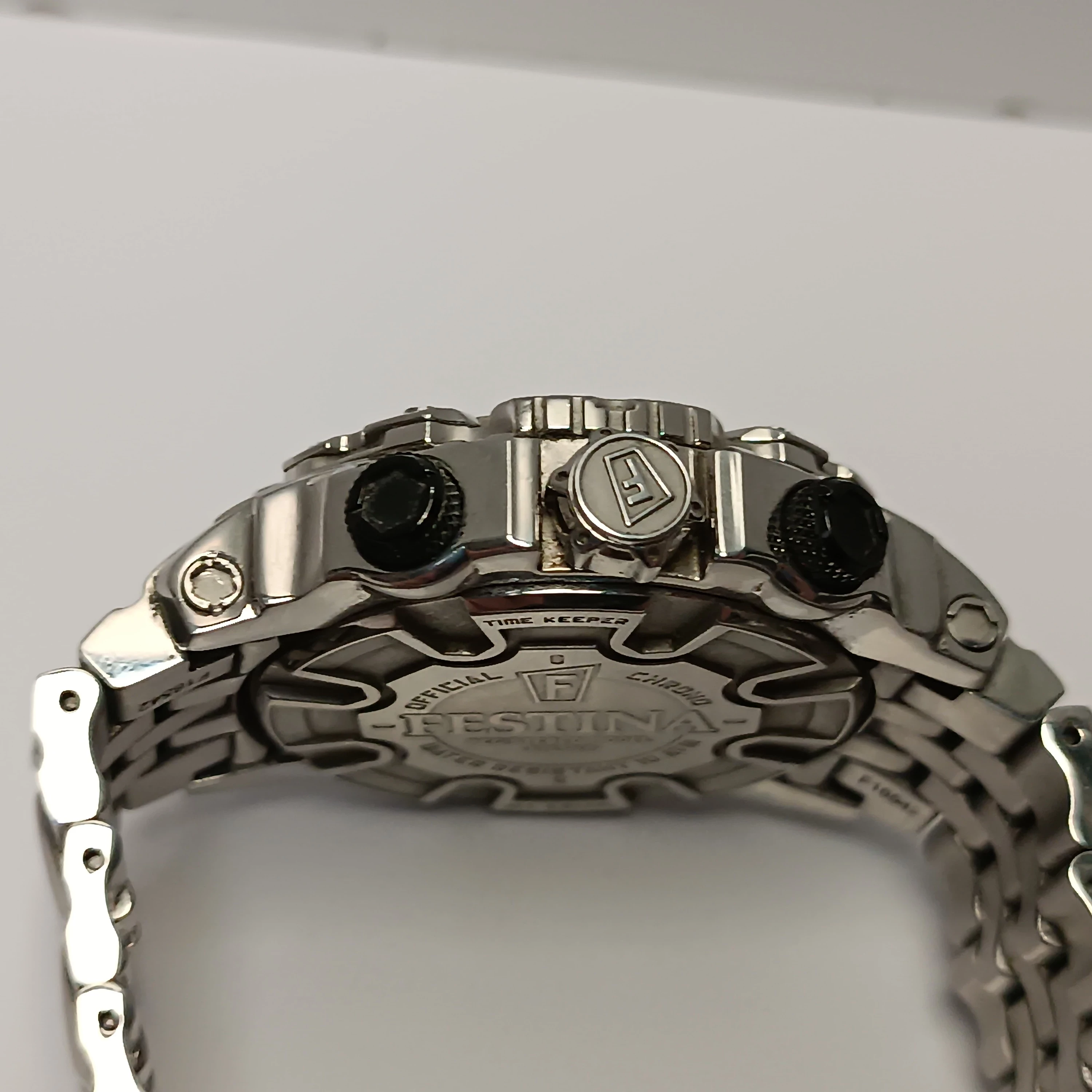 zegarek-festina-f16542-funkcje-220-16