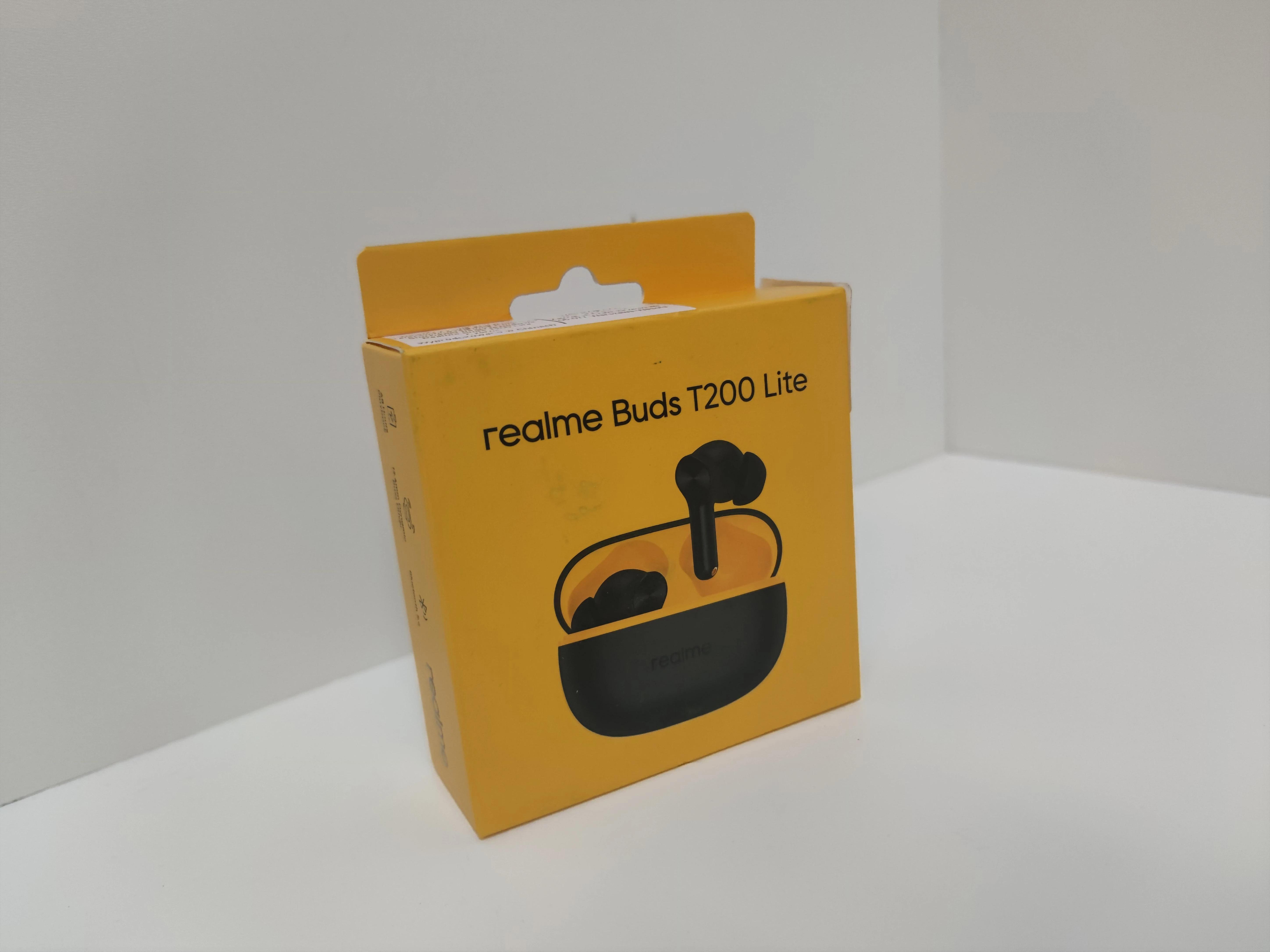 sluchawki-realme-buds-t200-lite-ean-gtin-6941764454378