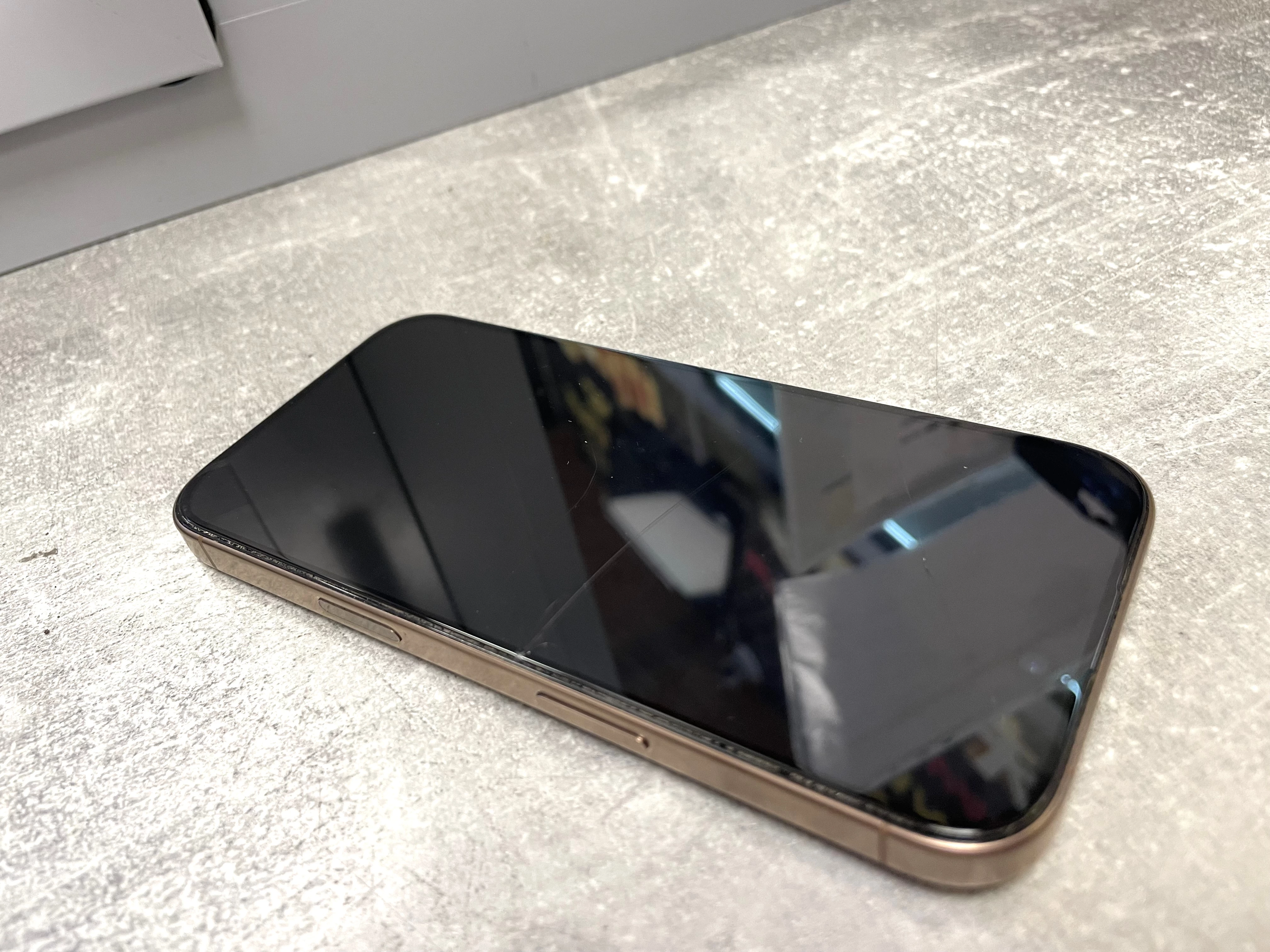 telefon-iphone-16-prokpl-opis-kod-producenta-mynh3sxa