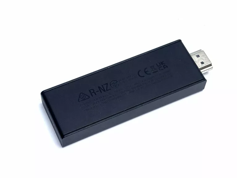 odtwarzacz-multimedialny-amazon-fire-tv-stick-stan-11323-2
