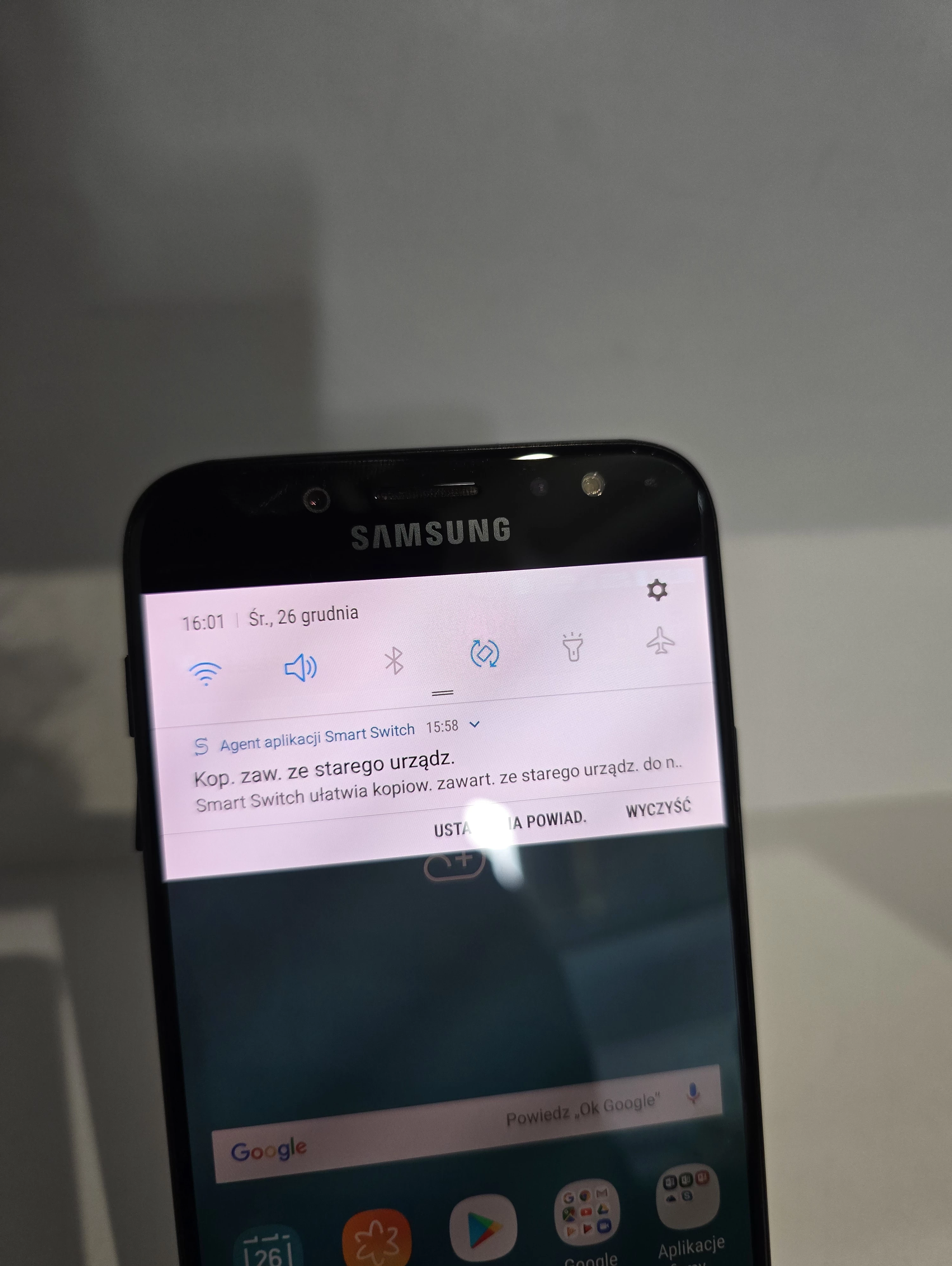 telefon-samsung-galaxy-j7-316gb-android-810-kod-producenta-sm-j730fzkdxeo