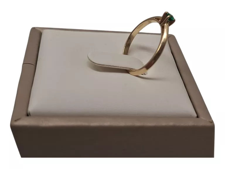 niesamowity-pierscionek-zloty-585-159g-r12-material-15835-2