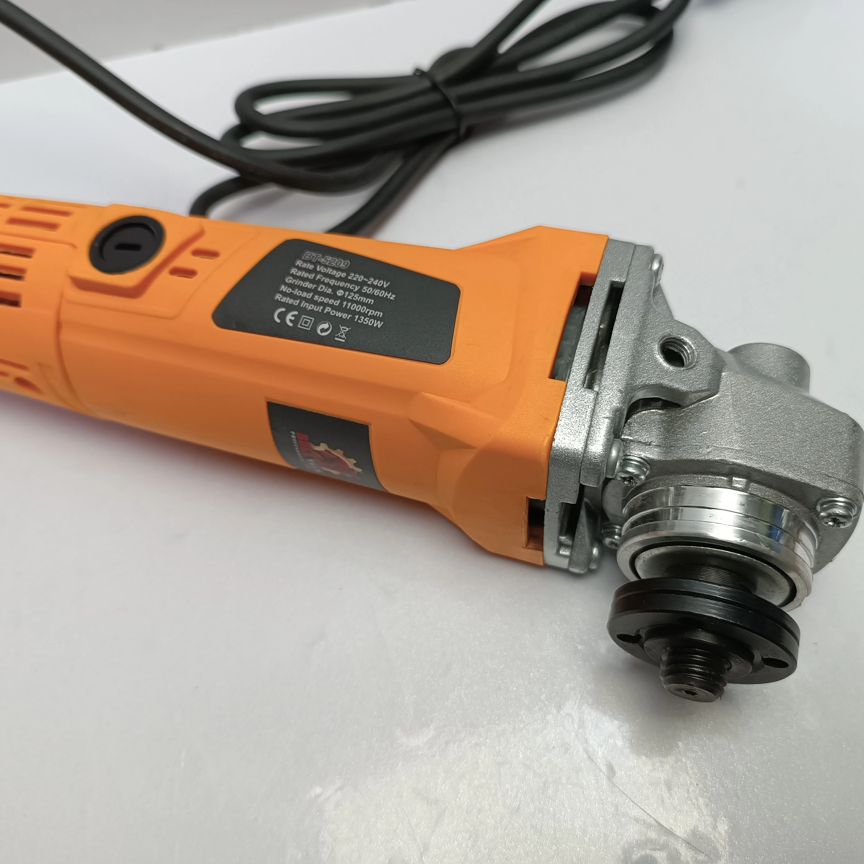 szlifierka-katowa-bull-tech-bt-5201-1350w-marka-248811-958954