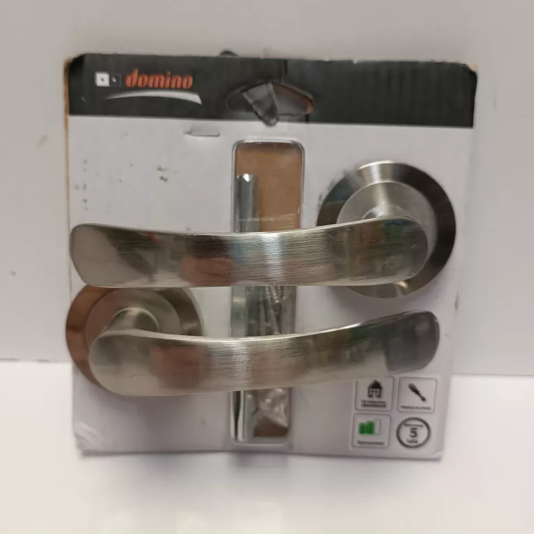 domino-klamka-nova-na-rozecie-nikiel-osiedle-teatralne-3u15-krakow