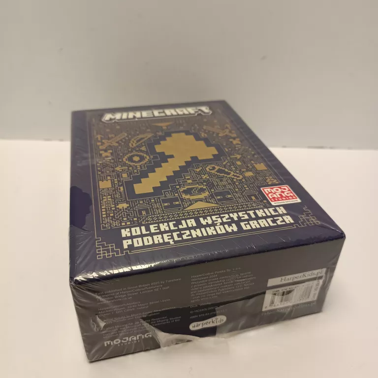 minecraft-kolekcja-wszystkich-podrecznikow-gracza-wydawnictwo-223541-303189