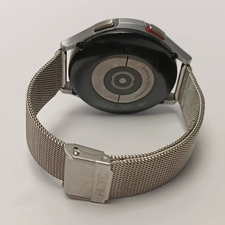 smartwatch-samsung-galaxy-4-classic-szerokosc-koperty-4550