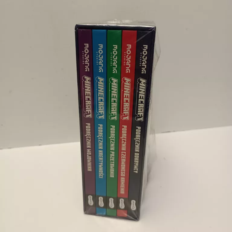 minecraft-kolekcja-wszystkich-podrecznikow-gracza-tytul-pakiet-minecraft-kolekcja-wszystkich-podrecznikow-gracza