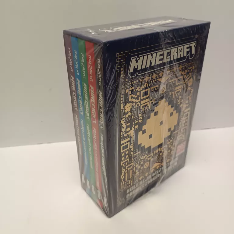 minecraft-kolekcja-wszystkich-podrecznikow-gracza-osiedle-teatralne-3u15-krakow