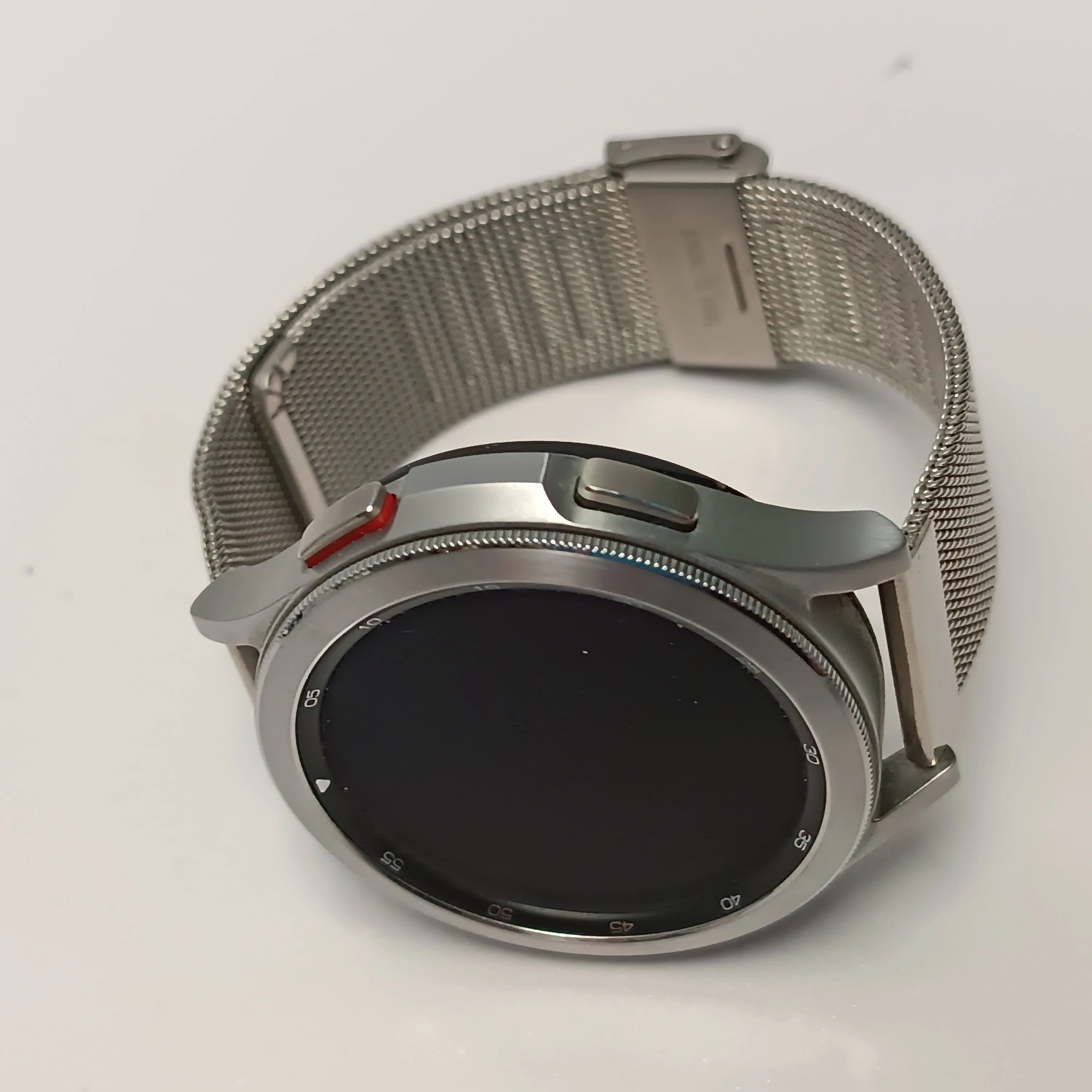 smartwatch-samsung-galaxy-4-classic-material-koperty-212886-258010