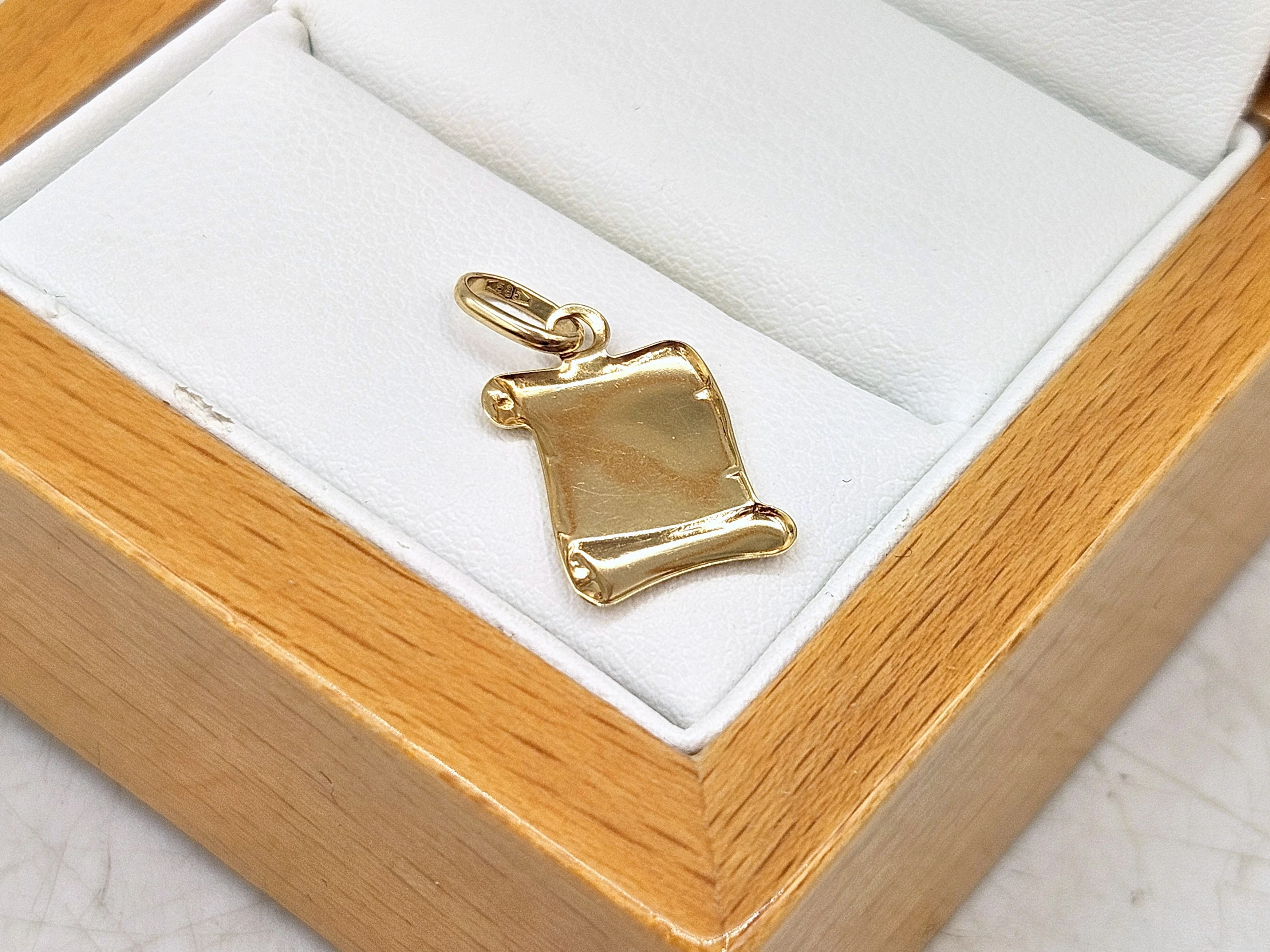 zlota-zawieszka-literka-d-585-14k-040g-20mm-cechy-207006-2