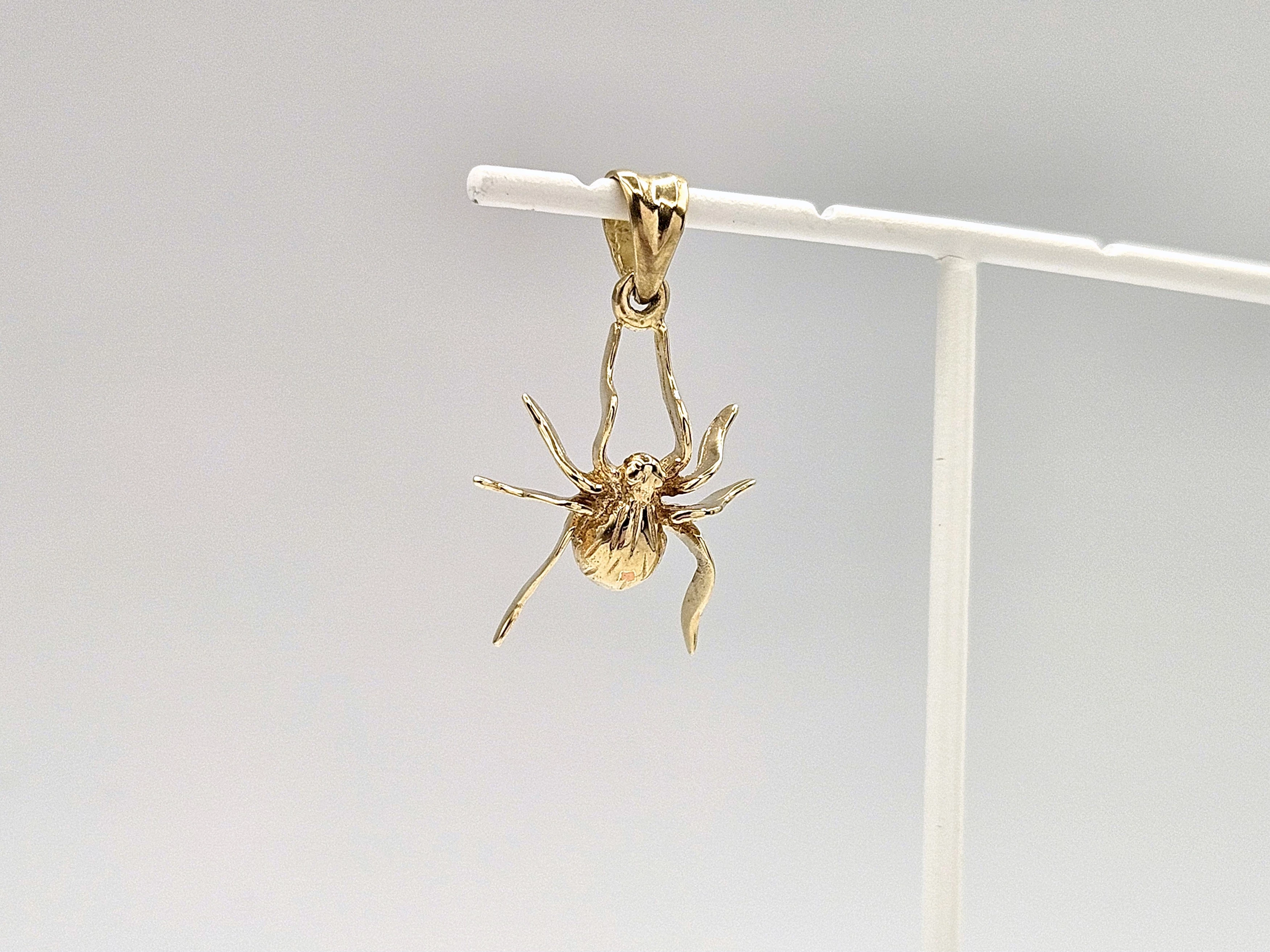 zlota-zawieszka-wisiorek-pajak-333-8k-131g-26mm-ean-gtin-5905765754760