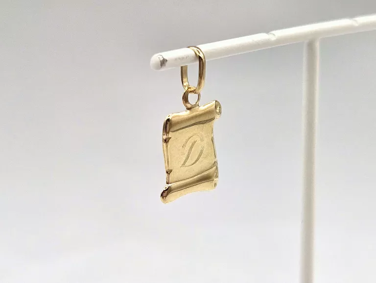 zlota-zawieszka-literka-d-585-14k-040g-20mm-material-15835-2
