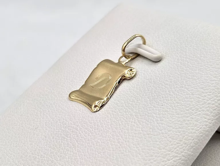 zlota-zawieszka-literka-d-585-14k-040g-20mm-rodzaj-2205-2