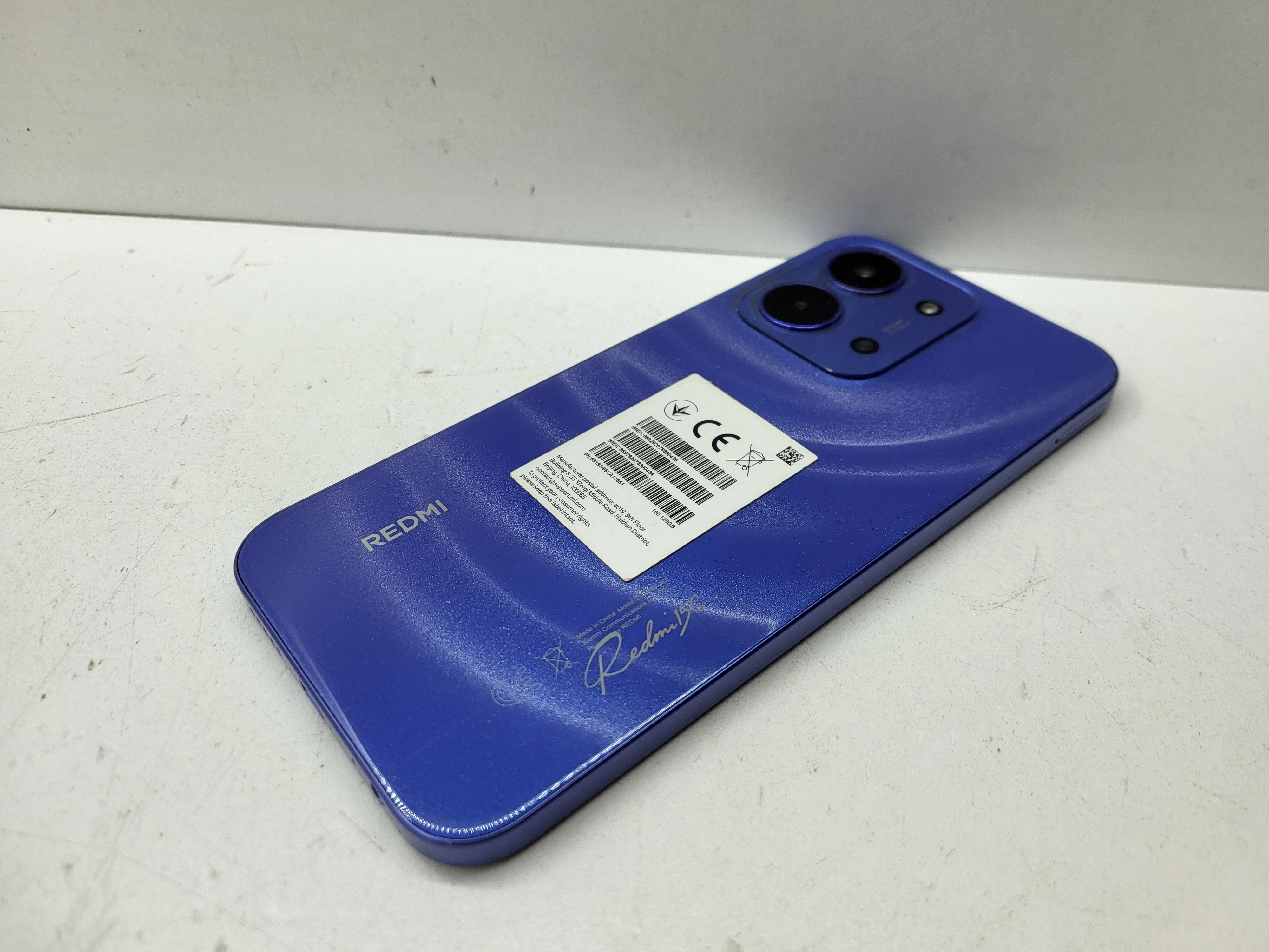 xiaomi-redmi-15c-pojemnosc-akumulatora-6000