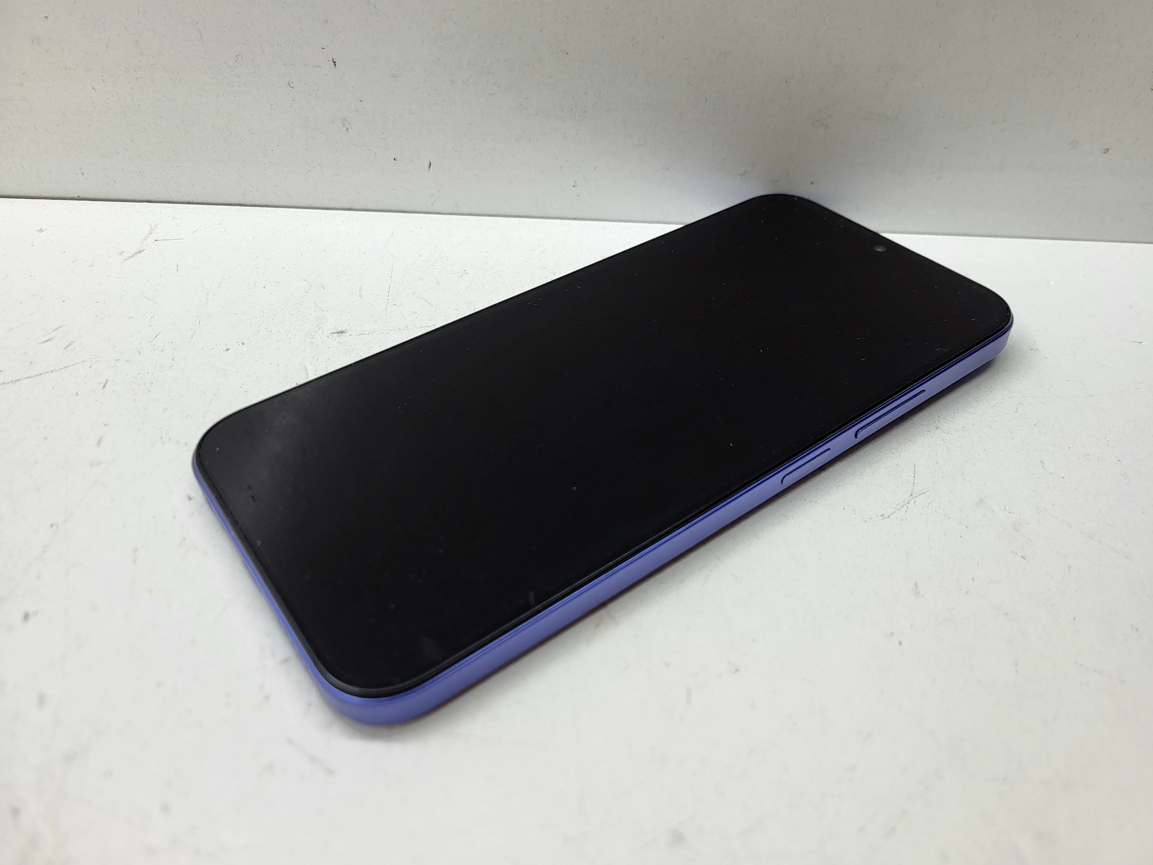 xiaomi-redmi-15c-przekatna-ekranu-690