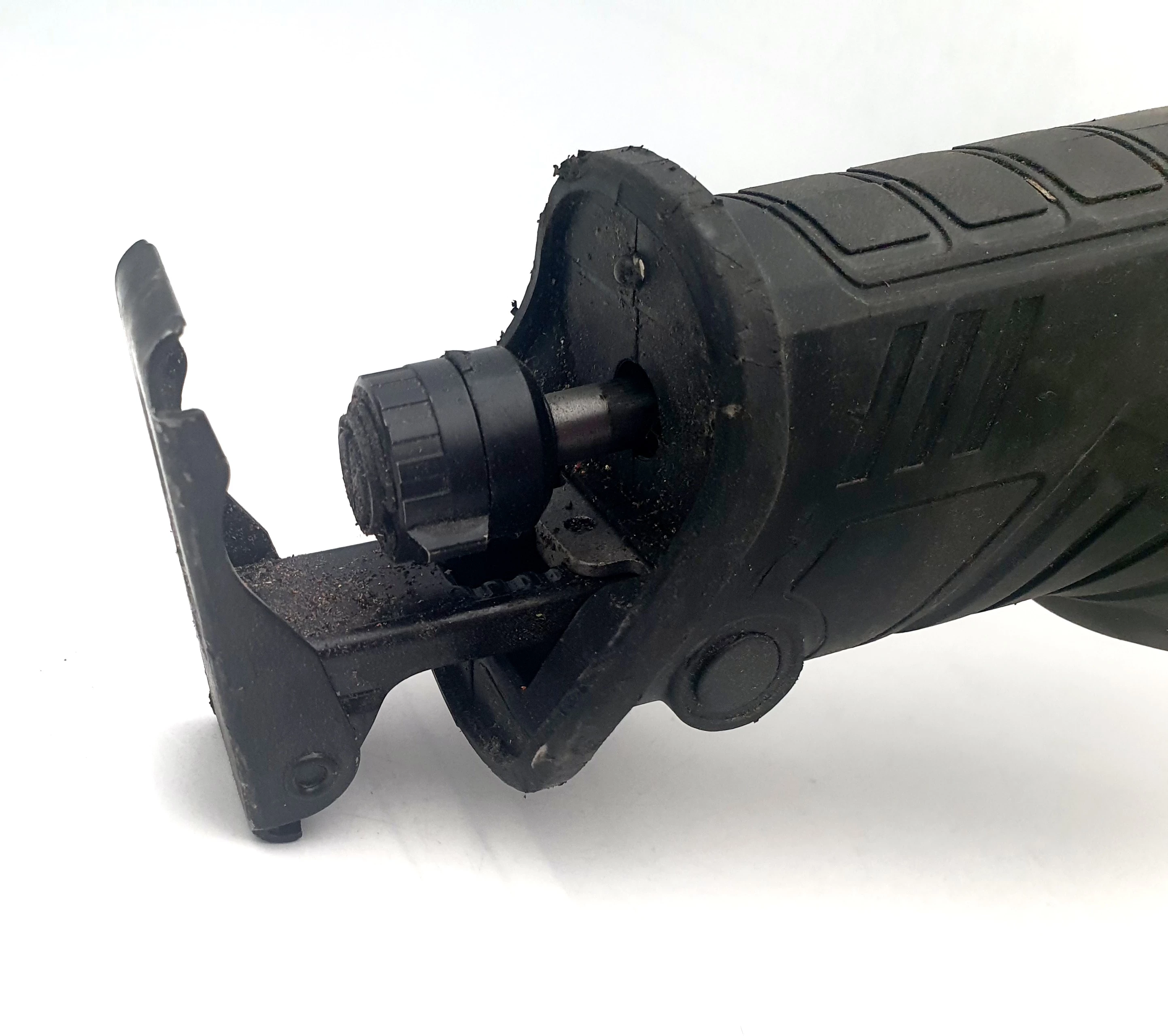 pila-szablasta-parkside-pssap-20-li-e6-z-aku-2ah-stan-11323-2