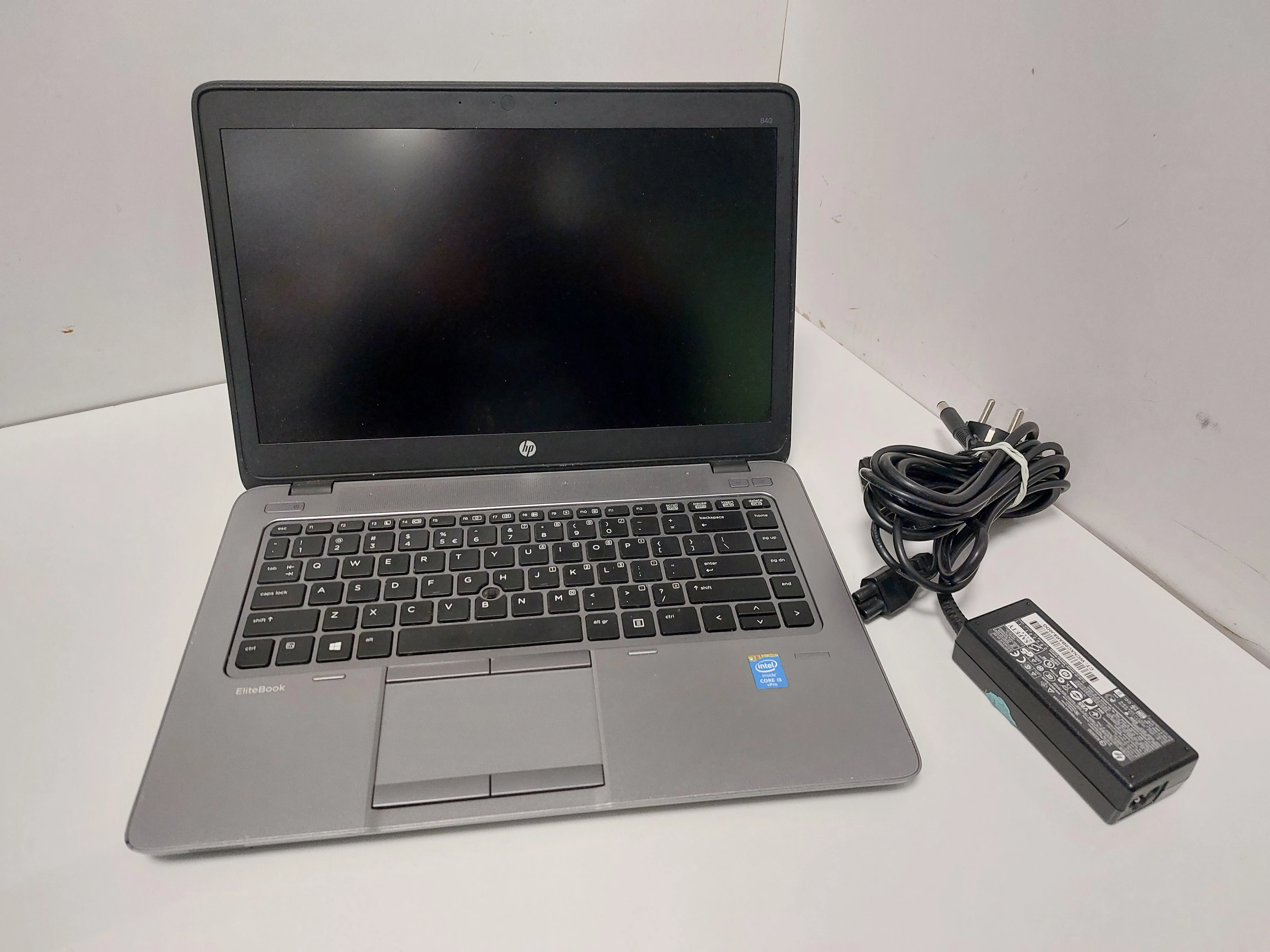 laptop-hp-elitebook-840-g2-i5-5300u8gb128gb-256gb-ssd-ladowarka-kurniki-6-krakow