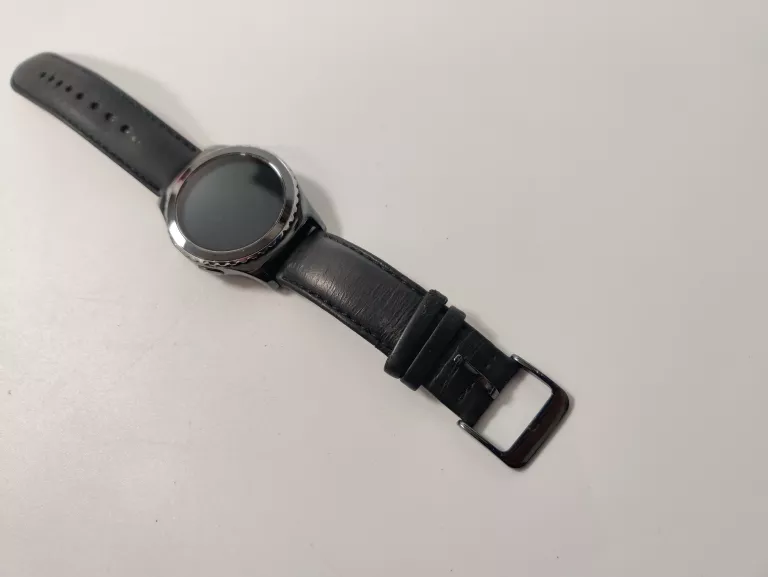 smartwatch-samsung-gear-s2-classic-material-koperty-212886-258010