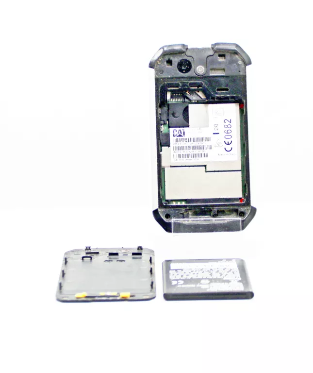 telefon-cat-b15-14gb-stan-11323-2