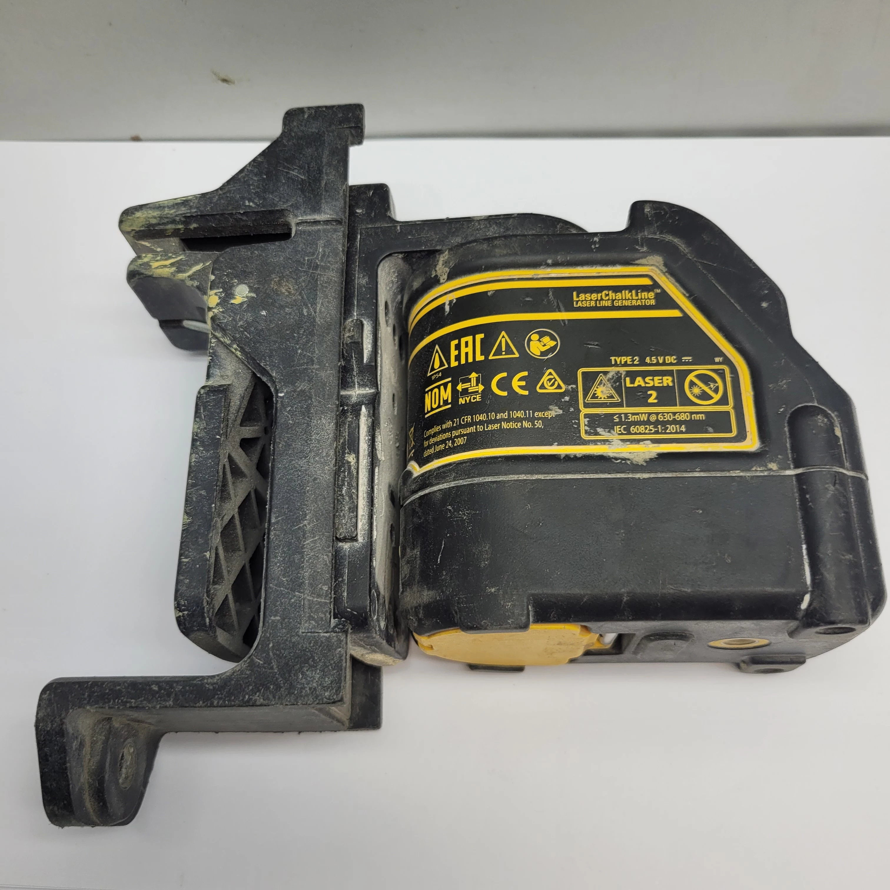 laser-krzyzowy-dewalt-dw088cg-stan-11323-2