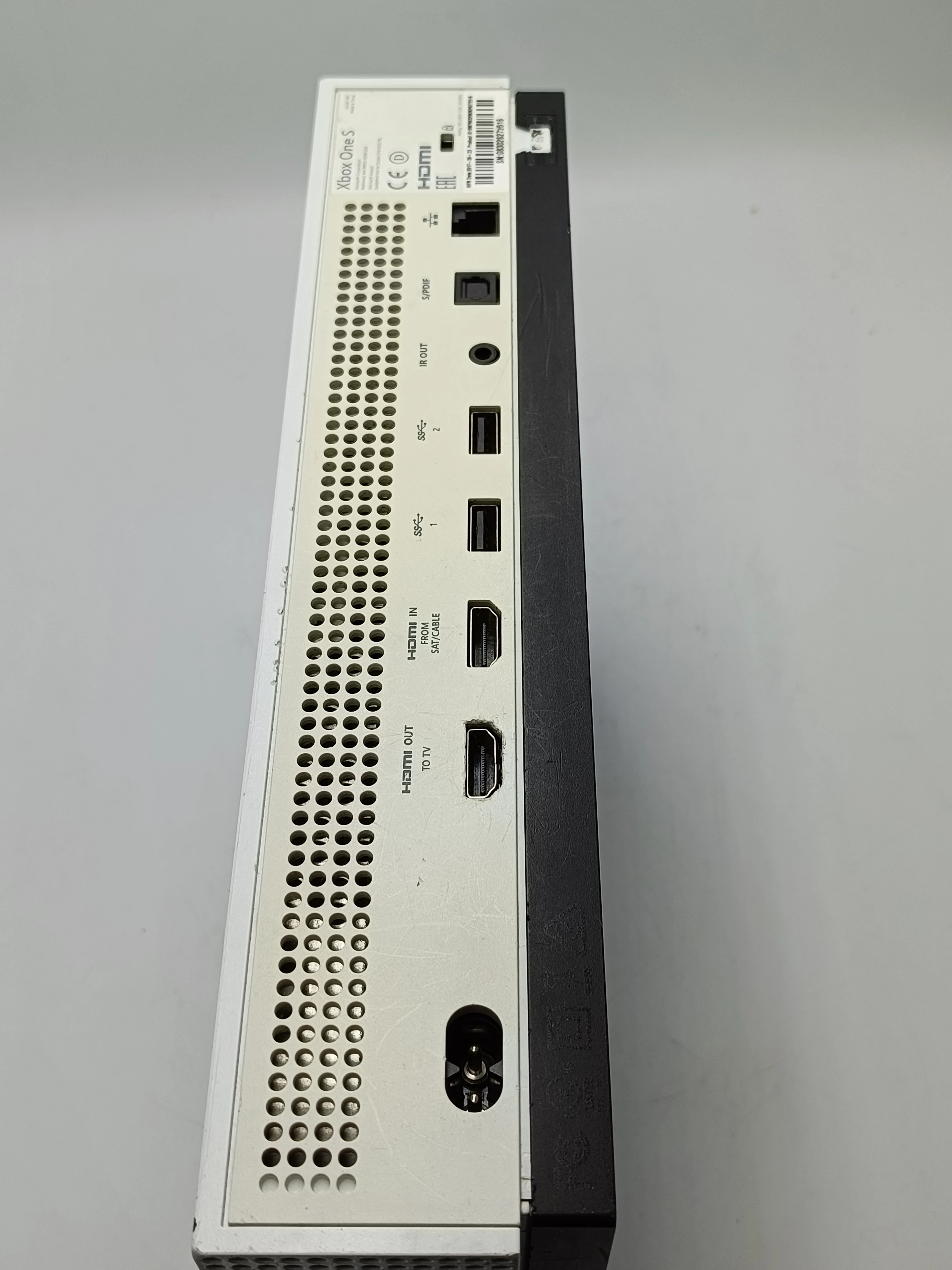 konsola-xbox-one-s-1t-kolor-249512-1647414