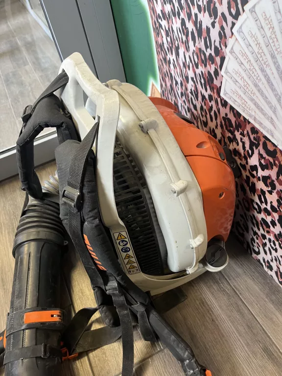 dmuchawa-do-lisci-stihl-br-700-waga-narzedzia-1090