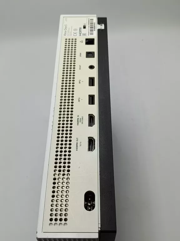konsola-xbox-one-s-1t-kolor-249512-1647414