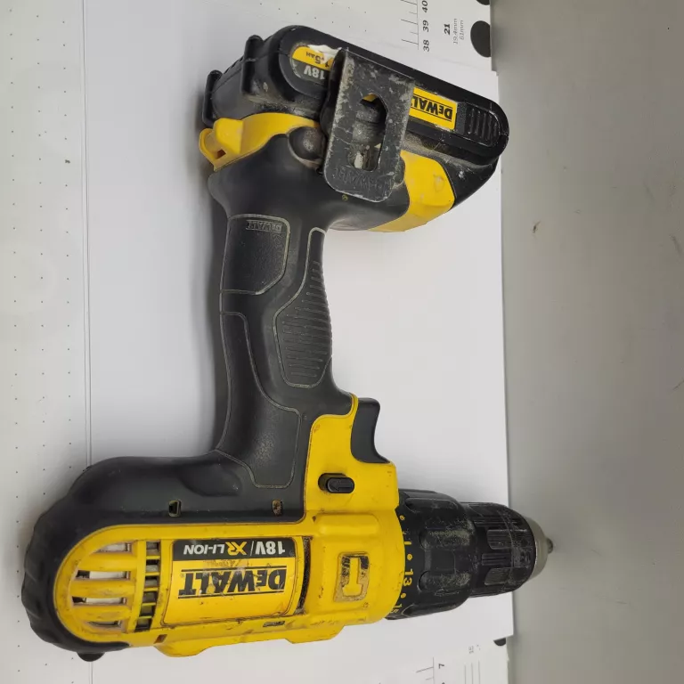 dewalt-dcd776-wiertarkaladowarka-rodzaj-silnika-204657-221321