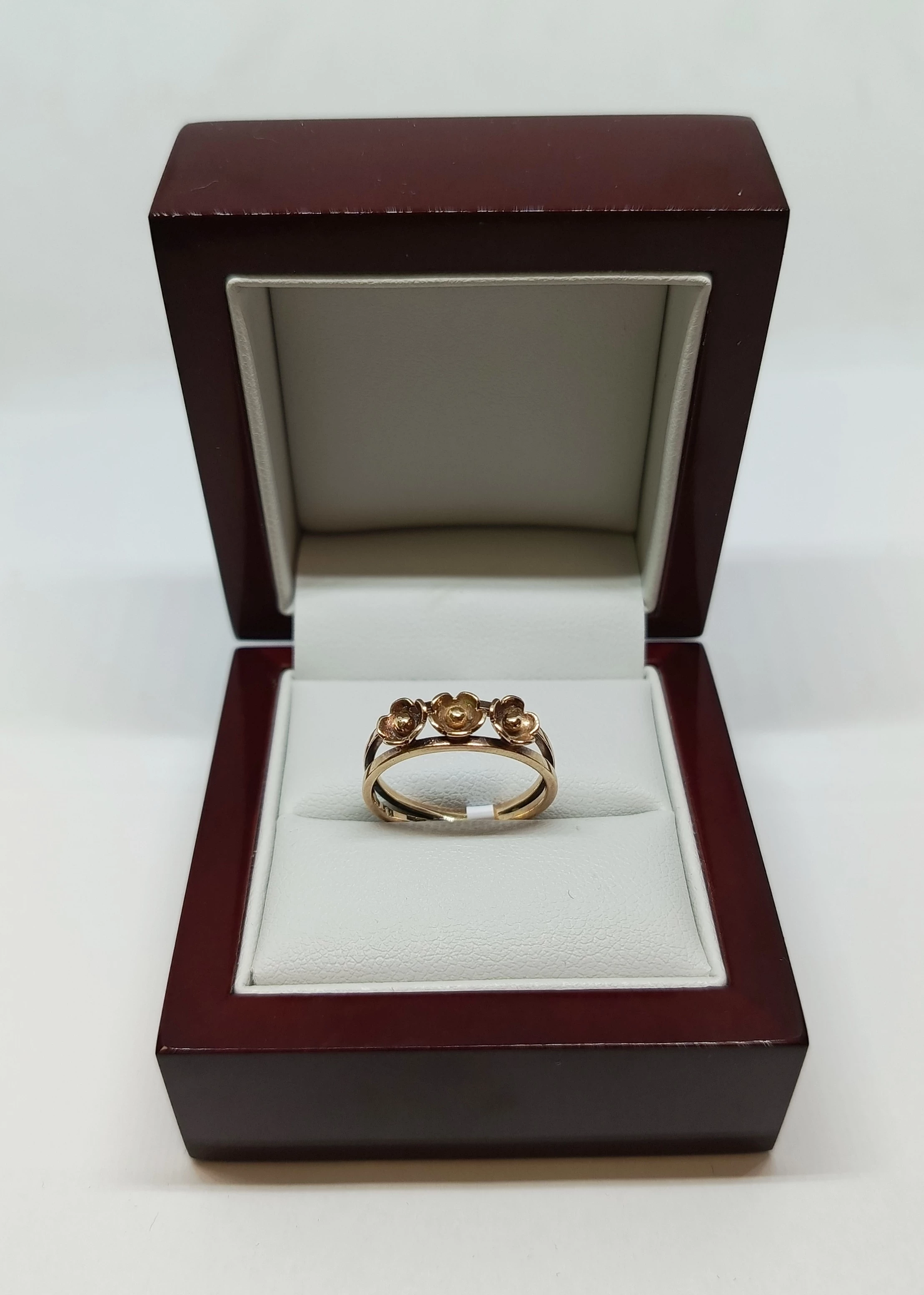 zloty-pierscionek-308-g-585-plac-wolnosci-10-konin