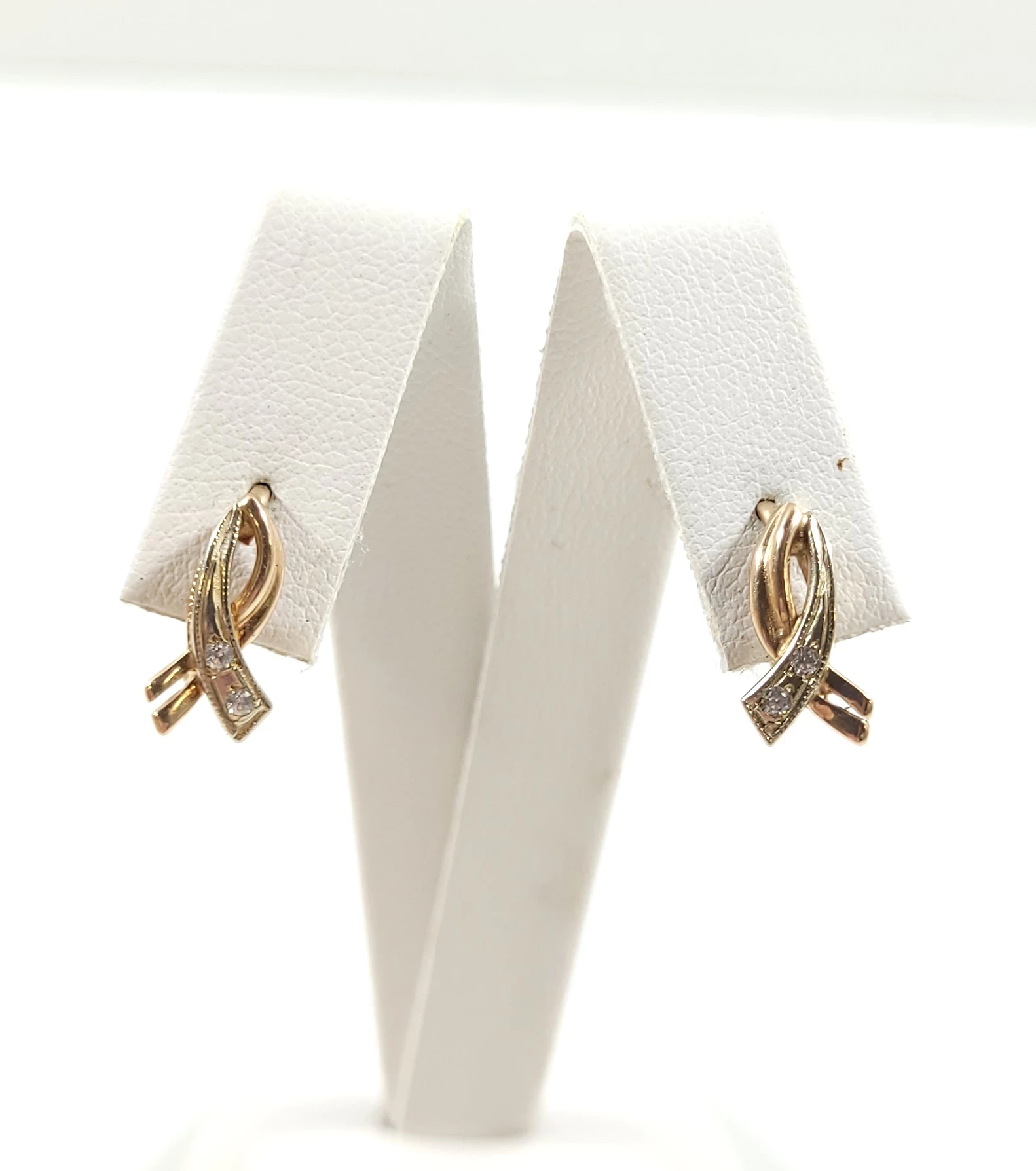 zlote-uzywane-kolczyki-z-dwoma-cyrkoniami-p585-277g-piatkowska-92-poznan