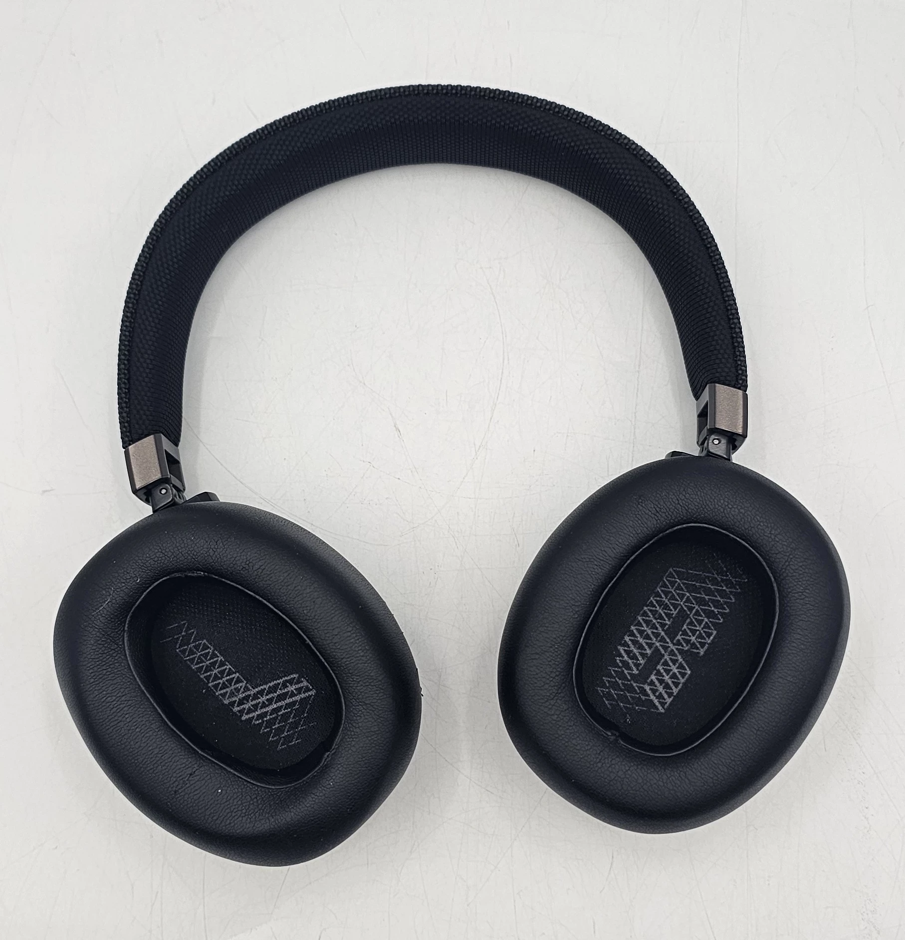 sluchawki-bt-jbl-live-650bt-ean-gtin-6925281940828