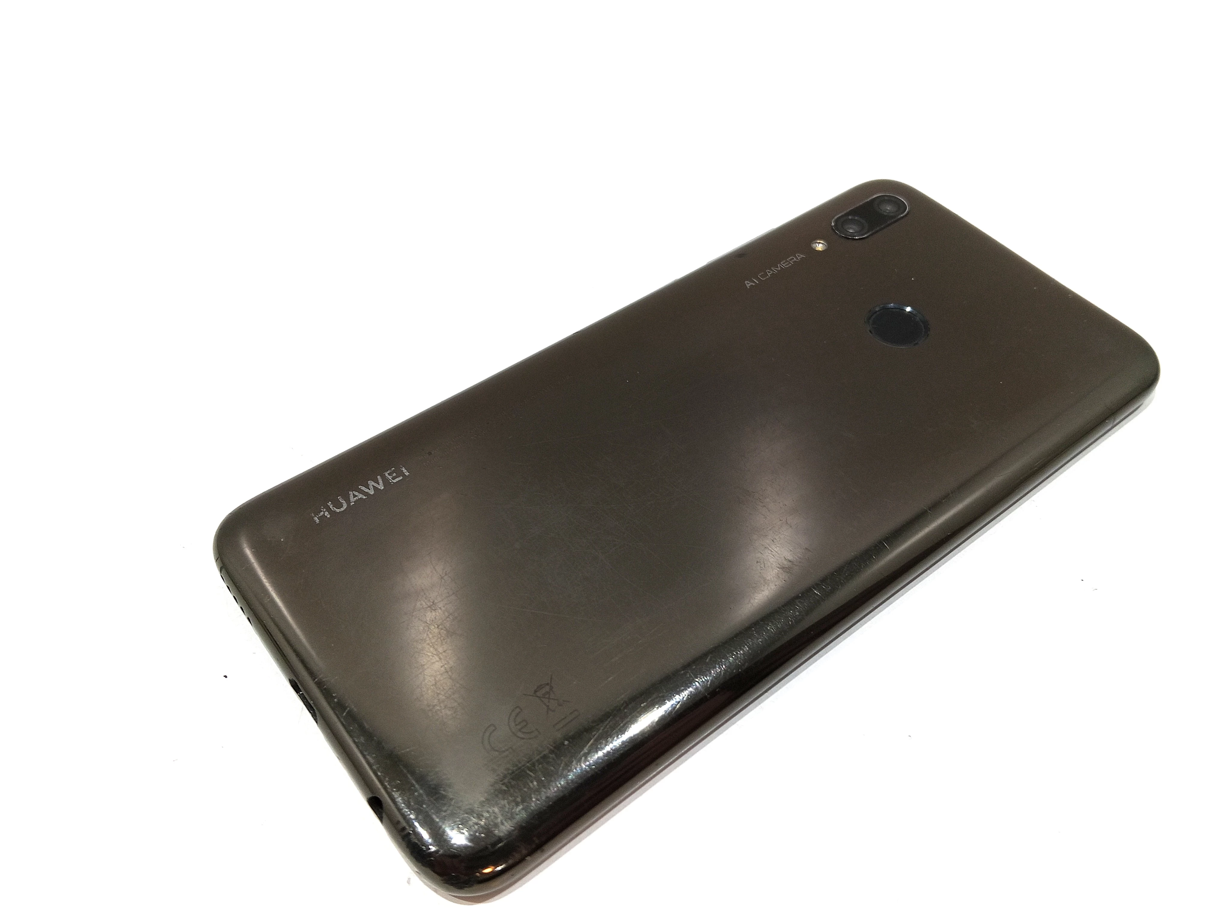 telefon-huawei-p-smart-2019-stan-11323-2