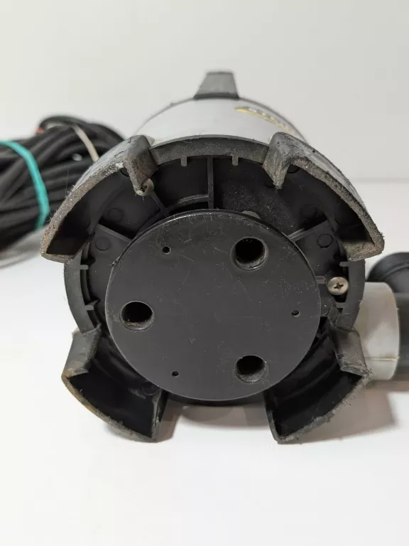 pompa-zanurzeniowa-sdw-400-s-steinberg-7500-lh-moc-silnika-400