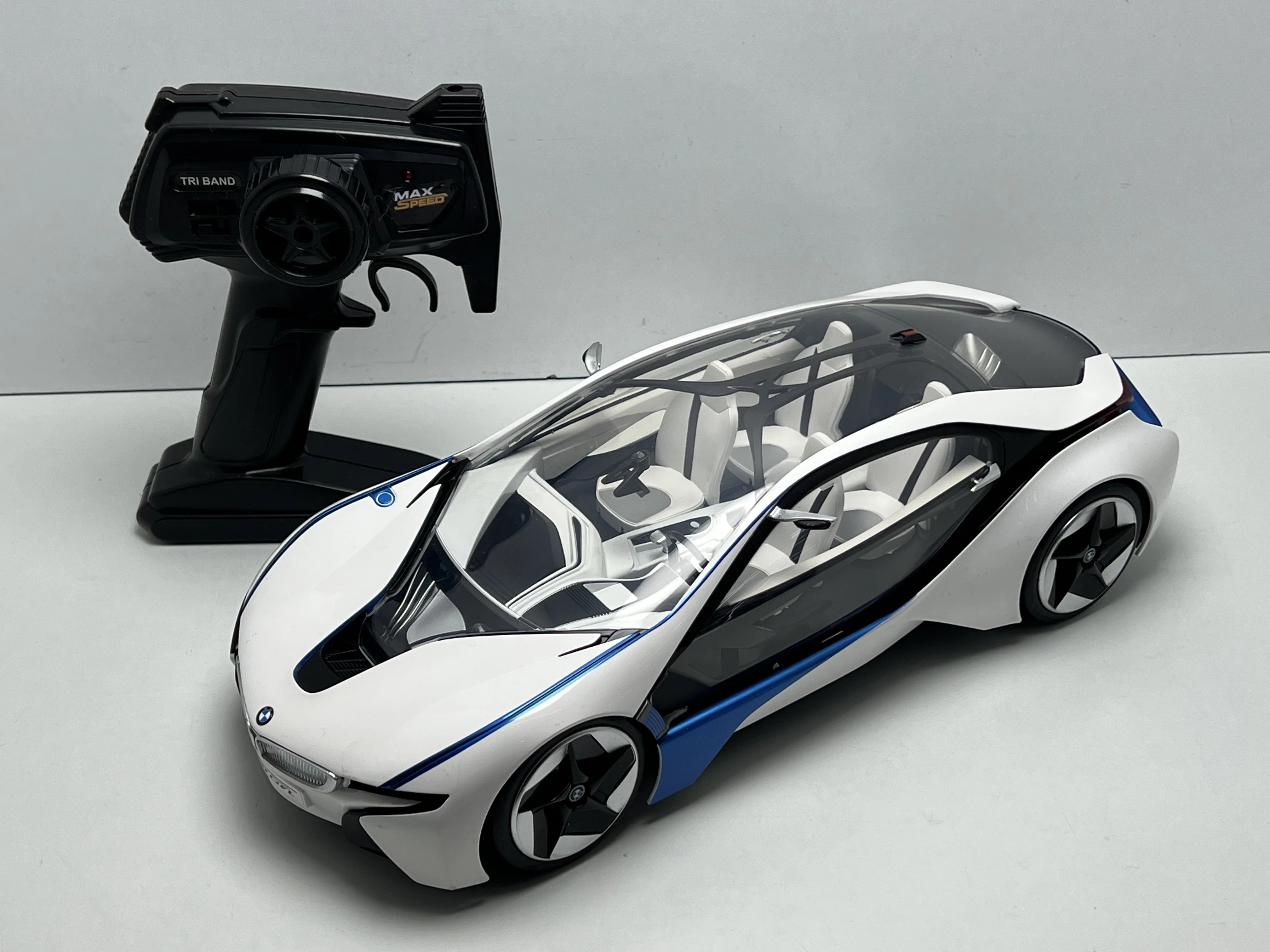 samochod-zdalne-sterowany-rc-concept-bmw-vision-114-stan-11323-2