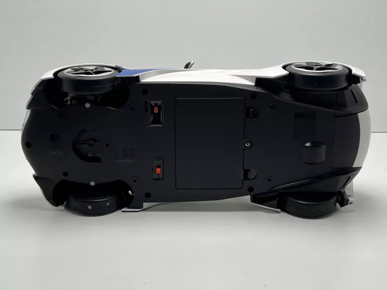 samochod-zdalne-sterowany-rc-concept-bmw-vision-114-sosnkowskiego-4a-opole-sj