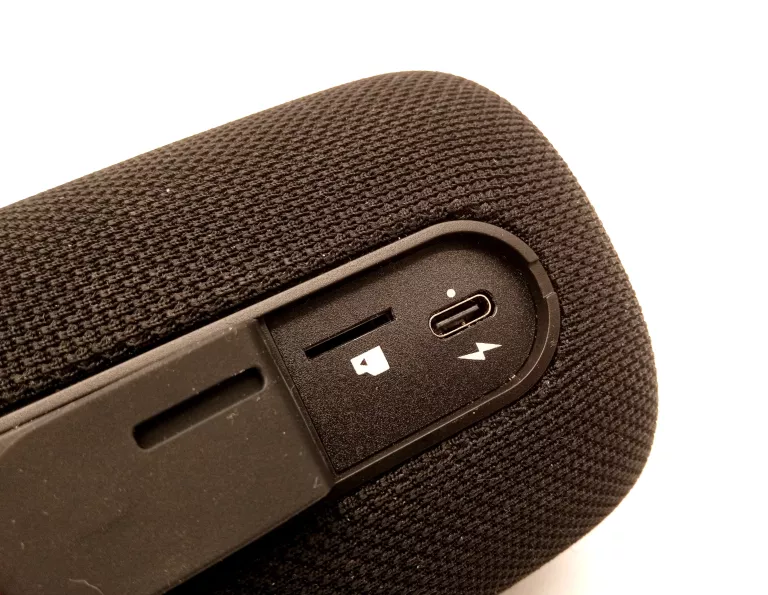 glosnik-bt-fresh-n-rebel-1arb700bl-funkcje-221089-128